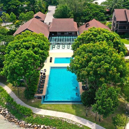 Ombak Villa Langkawi Pantai Cenang (Langkawi) Exterior foto