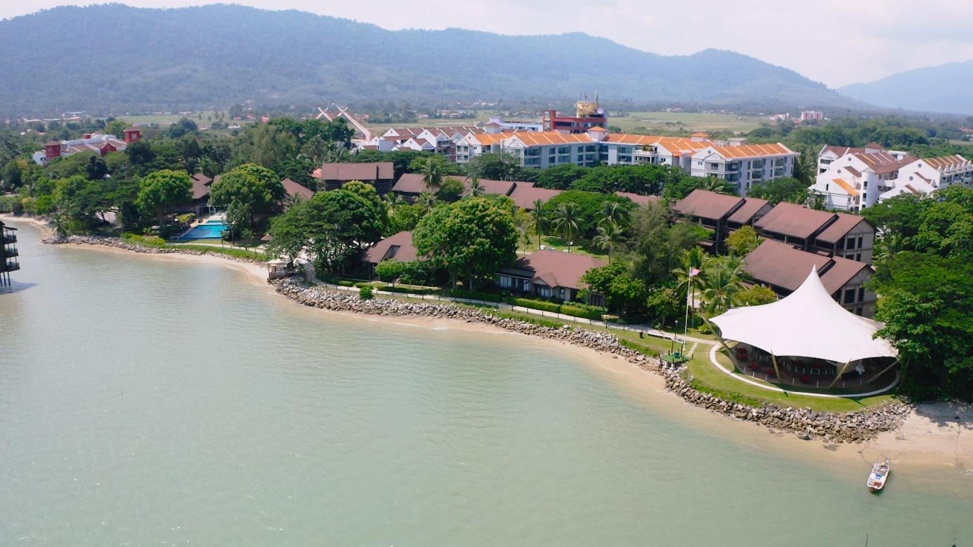 Ombak Villa Langkawi Pantai Cenang (Langkawi) Exterior foto