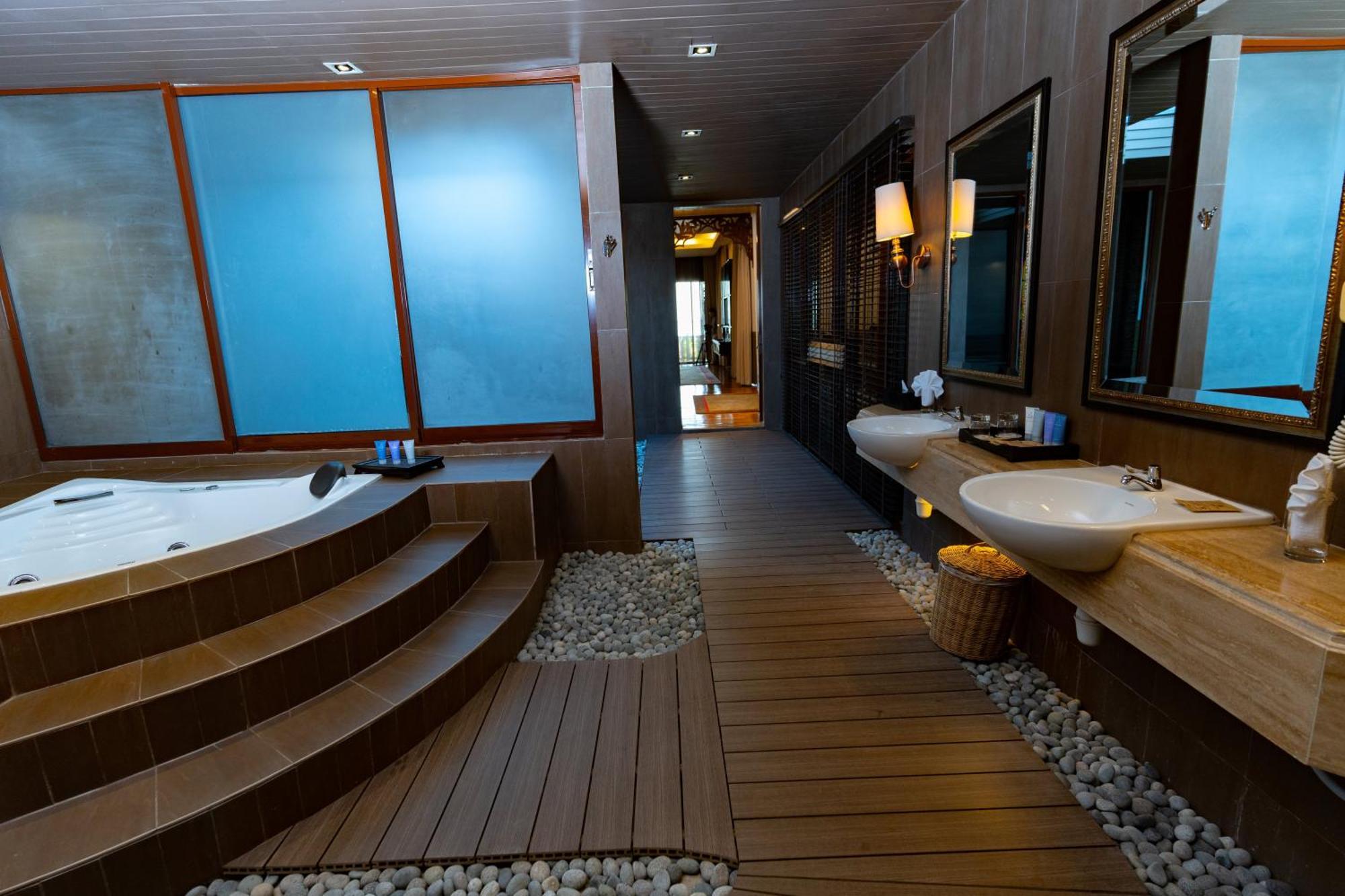 Ombak Villa Langkawi Pantai Cenang (Langkawi) Exterior foto