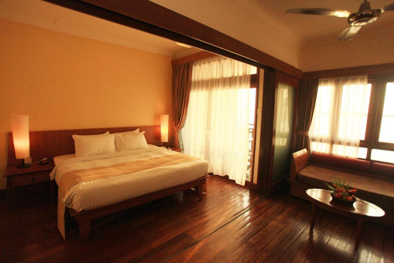 Ombak Villa Langkawi Pantai Cenang (Langkawi) Exterior foto