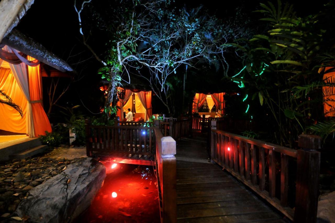 Ombak Villa Langkawi Pantai Cenang (Langkawi) Exterior foto